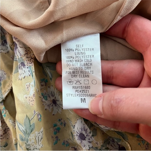 Storia Floral Midi Dress - Picture 11 of 11